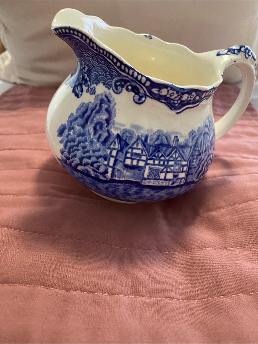 Medium size pitcher